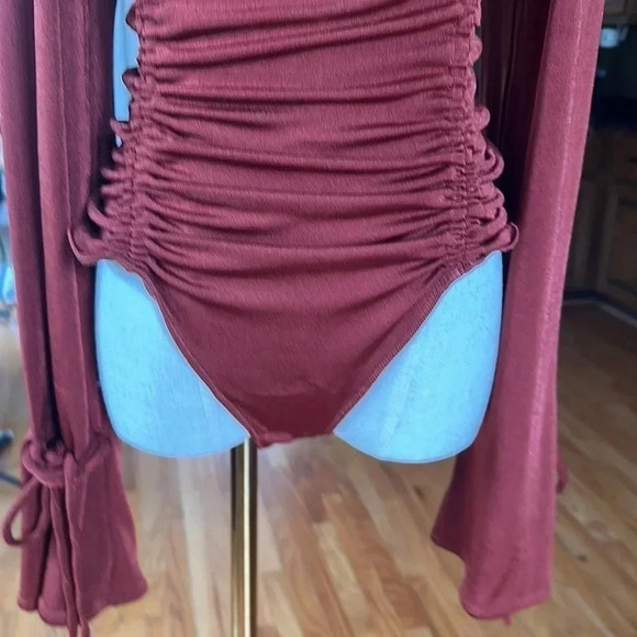 Free People Ruched Long Sleeve Bodysuit Cherry Chai Bottom Snap Closure Small - Picture 12 of 13